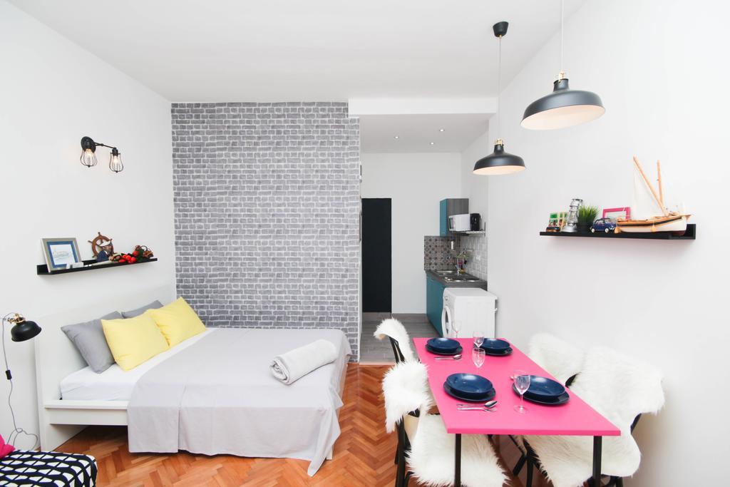 Fab 'N' Chic Apartments Split Exterior photo